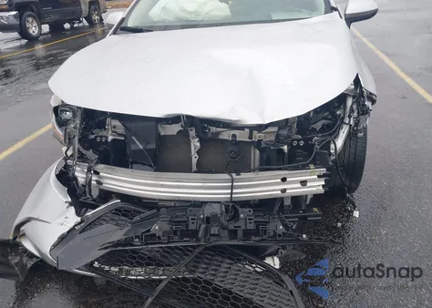 2022 Toyota Corolla Le z USA, uszkodzony, nr VIN 5YFEPMAEXNP326372